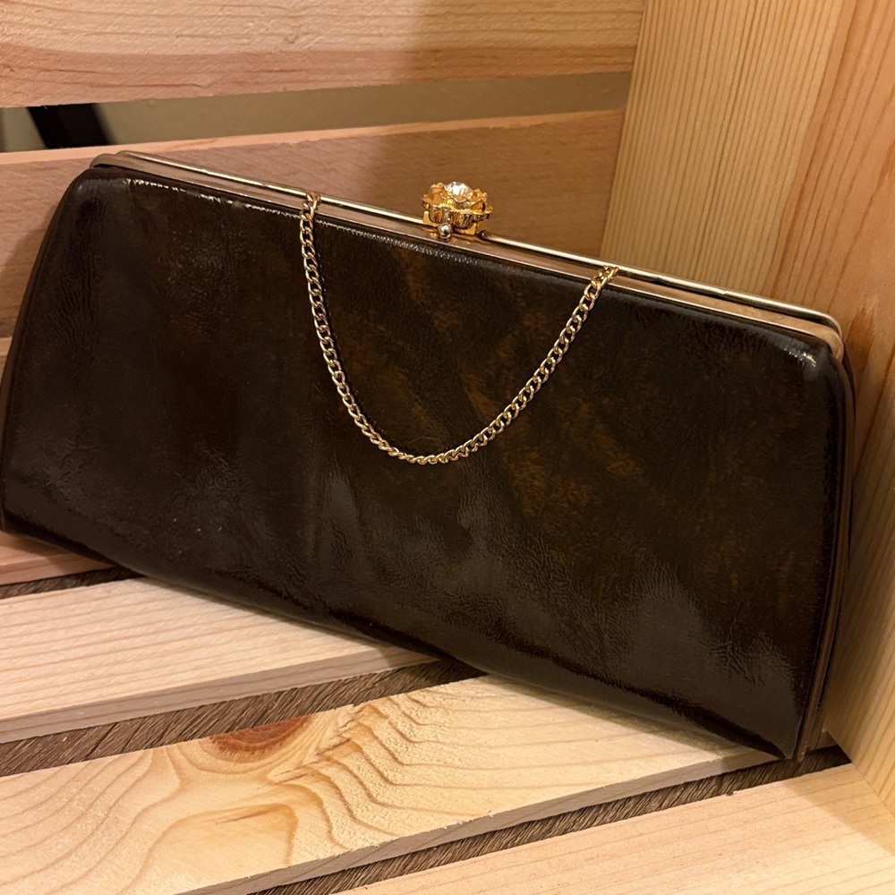 Harry Levine (HL USA) Elegant Marbled Brown Patent LeatherClutch Bag